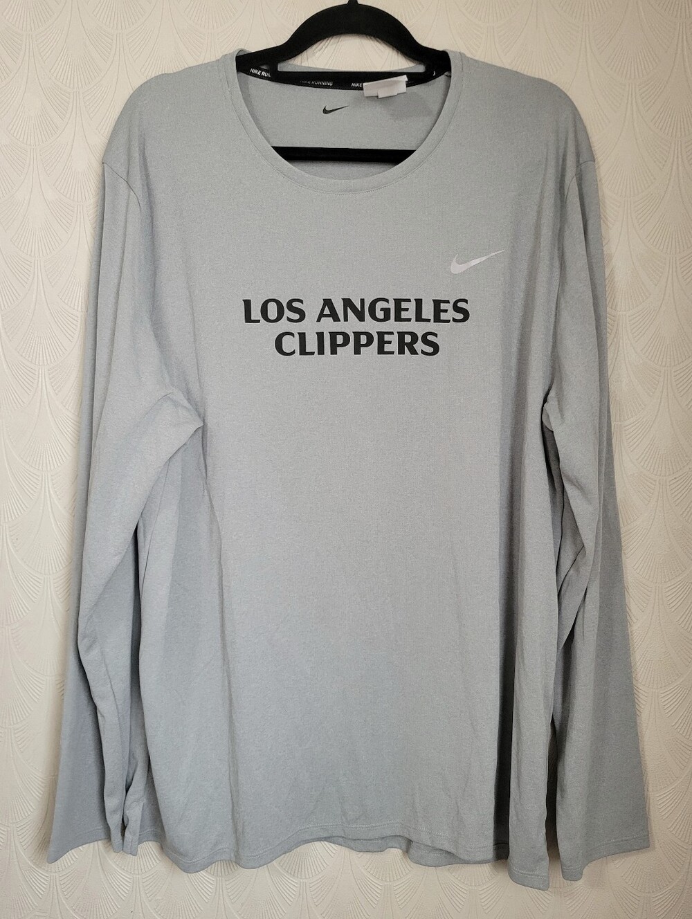 Nike Mens Running Long Sleeve Shirt size XL Tall Los Angeles Clippers FB7070-097